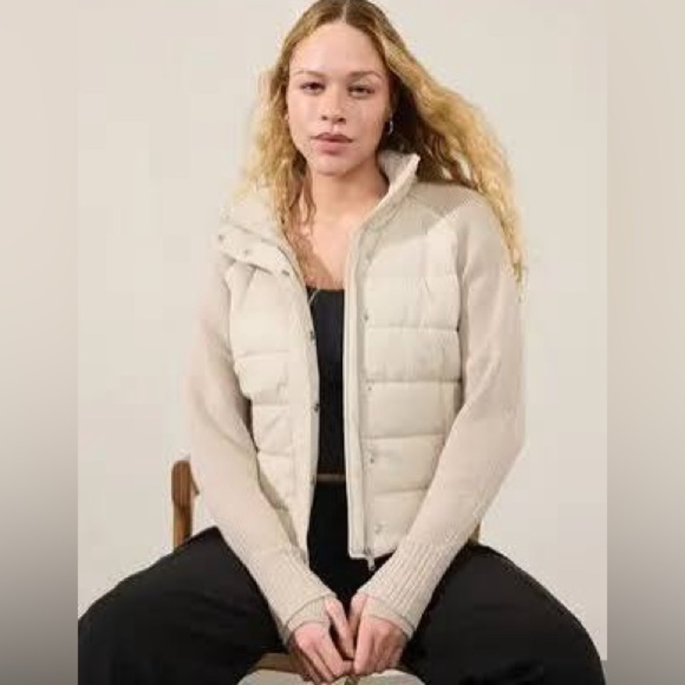 Athleta Hybrid Incline Jacket Cream S Tall